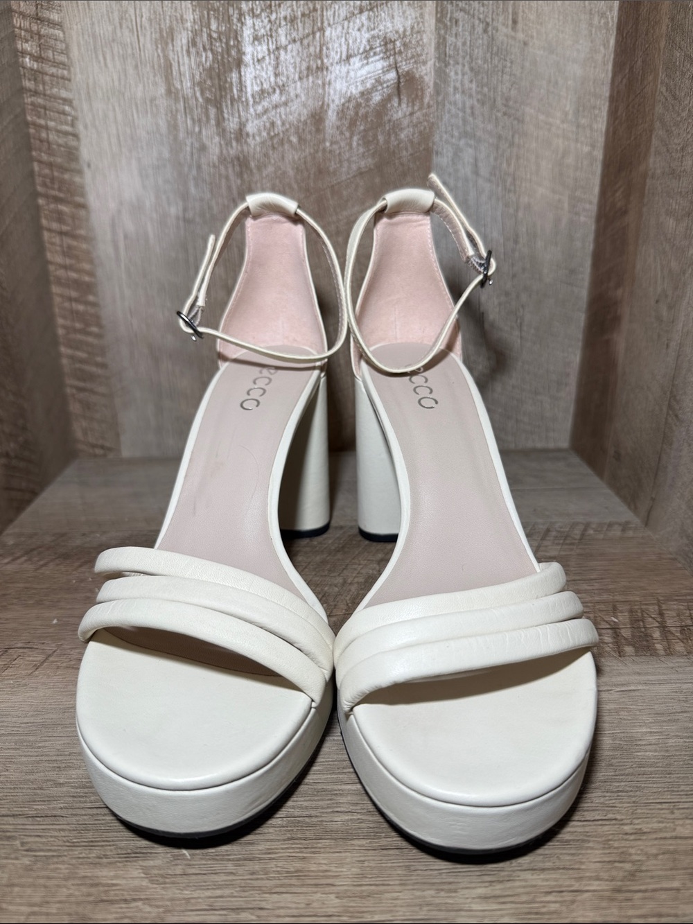 ECCO Elevate Sculpted Sandal Platform - Picture 7 of 15